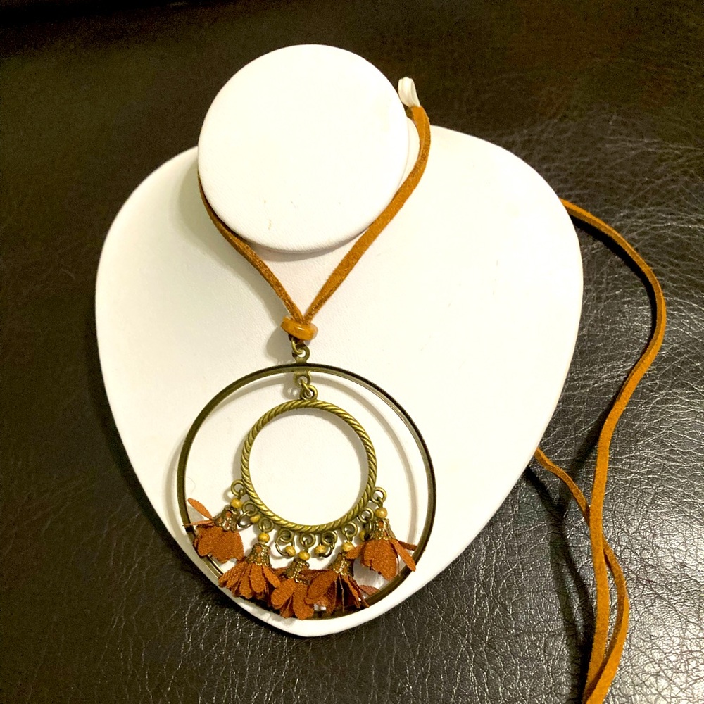 NWOT - Boho-style long necklace on leather cord